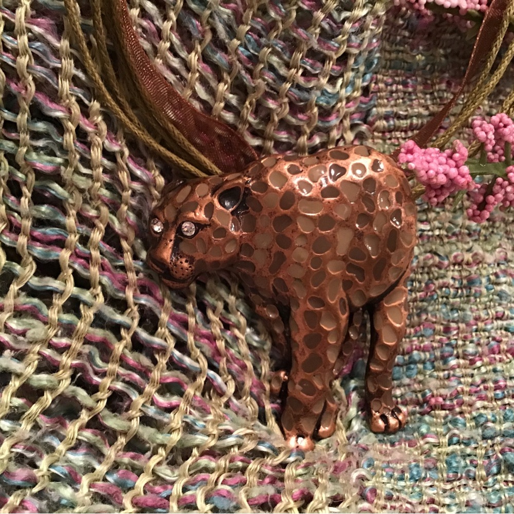 Jaguar Necklace                   🌸2/$30.00]🌸